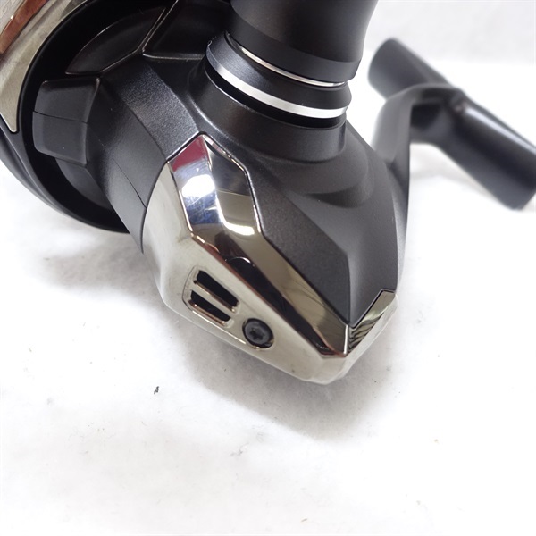 ２１エクスセンスＣ３０００ＭＨＧ